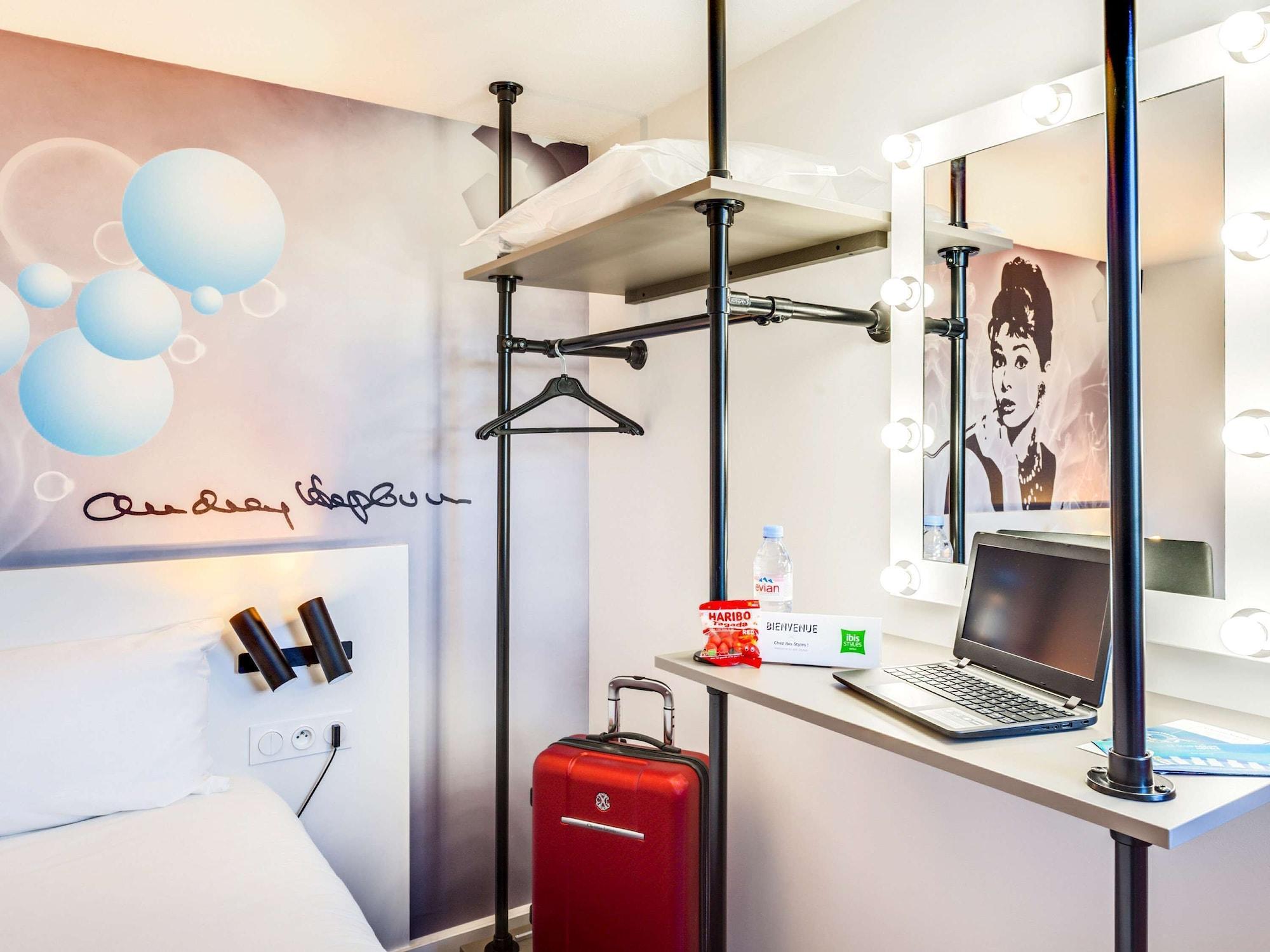 Ibis Styles Paris Saint Denis La Plaine Hotel Екстериор снимка